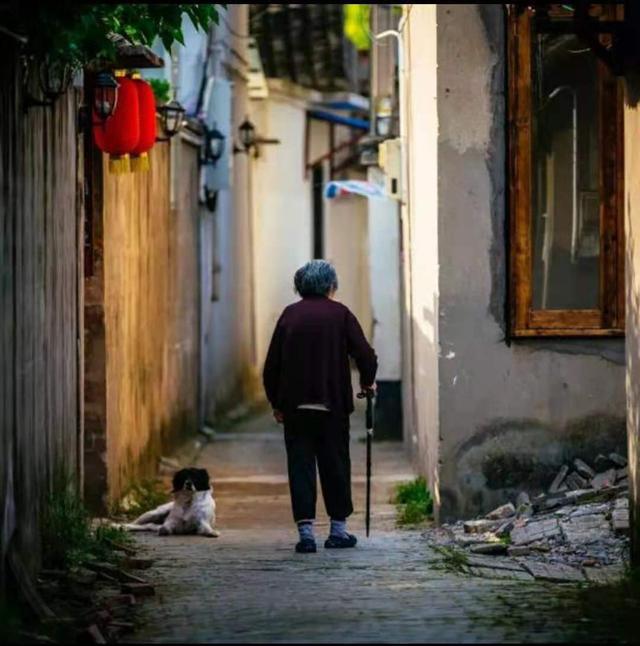 養(yǎng)老，是一場(chǎng)關(guān)乎經(jīng)濟(jì)實(shí)力和人性的博弈(圖1)