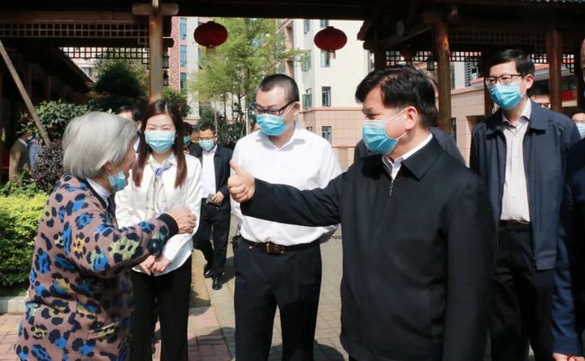 國(guó)家民政部李紀(jì)恒部長(zhǎng)一行蒞臨福州市國(guó)德老年康養(yǎng)中心視察(圖6)