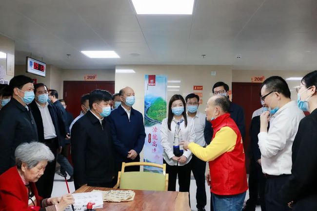 國(guó)家民政部李紀(jì)恒部長(zhǎng)一行蒞臨福州市國(guó)德老年康養(yǎng)中心視察(圖7)