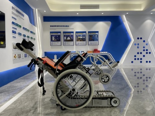 智慧養(yǎng)老新方式！錦江區(qū)養(yǎng)老服務(wù)指導(dǎo)中心全新升級(jí)(圖7)